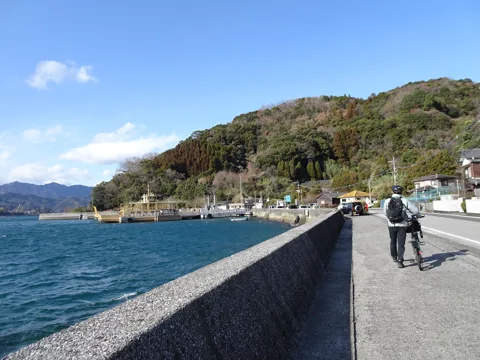 大入島 大入島港