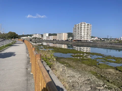 沖縄南部周回 与那原町板良敷